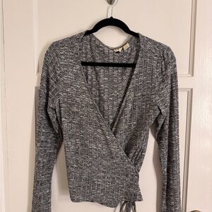 Roxy Black and Gray Knit Wrap Top